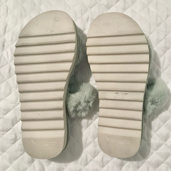 Kookaburra by Ugg Slide on Slippers - Picture 3 of 6